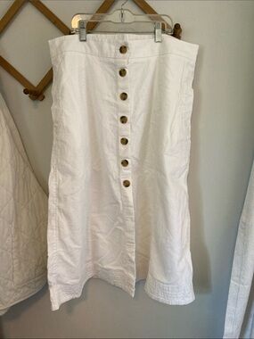 4/$20 White Linen Blend Button-Front Midi Skirt